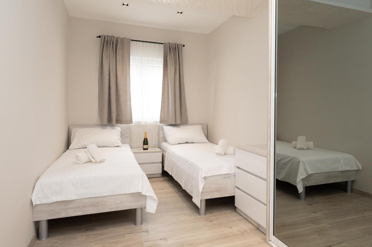 Luxury Apartman Imperio Šibenik Екстериор снимка